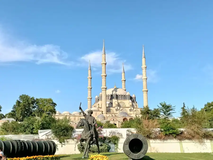 Kanuni Sultan Süleyman kimdir? Kanuni’nin Hayati Dönemi